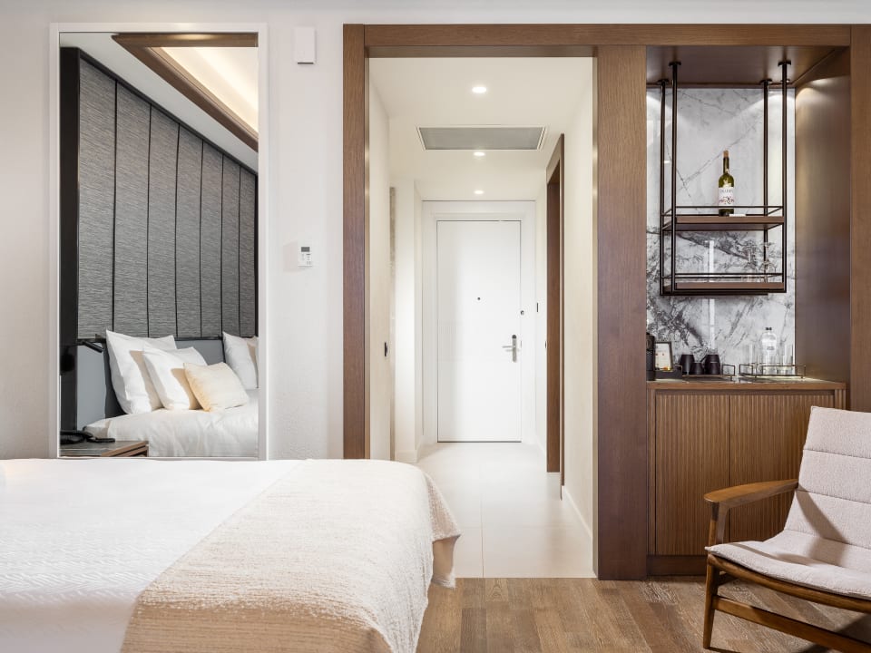 Zimmer Anda Barut Collection