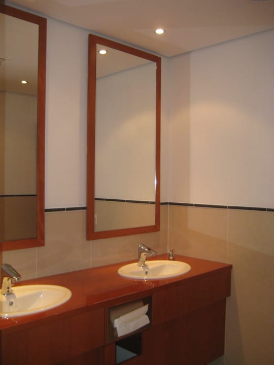 Öffentliche Toiletten ATLANTIC Hotel Wilhelmshaven