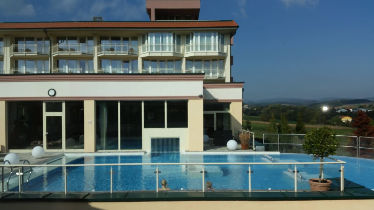 Hotel Außenpool Avita Resort Bad Tatzmannsdorf