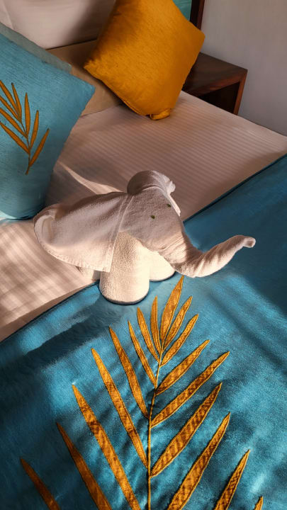 Zimmer Royal Palms Beach Hotel