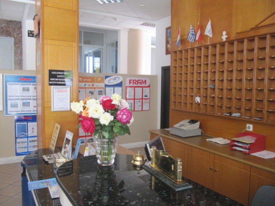 Recepcja Corali Hotel