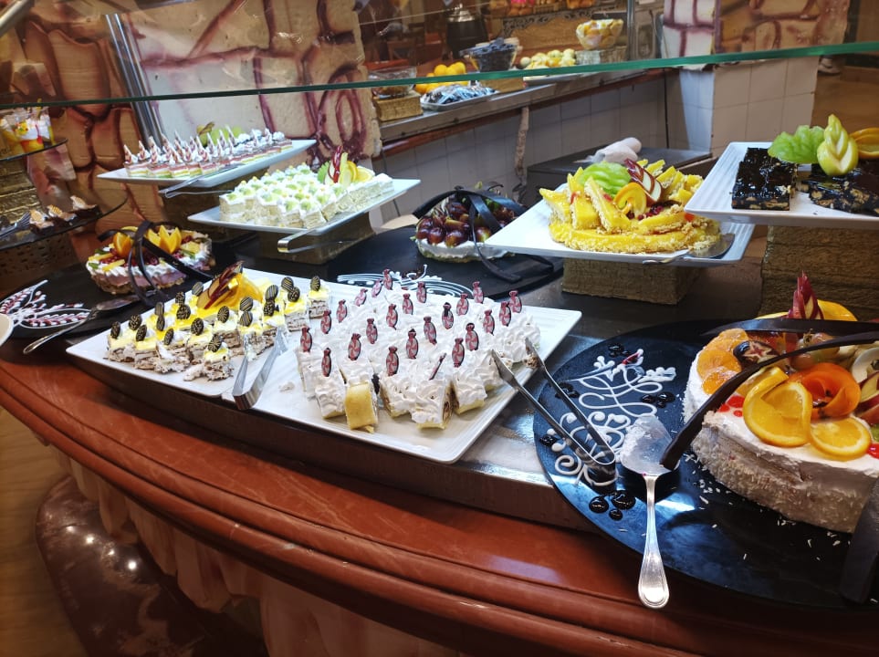Gastro Golden Beach Resort