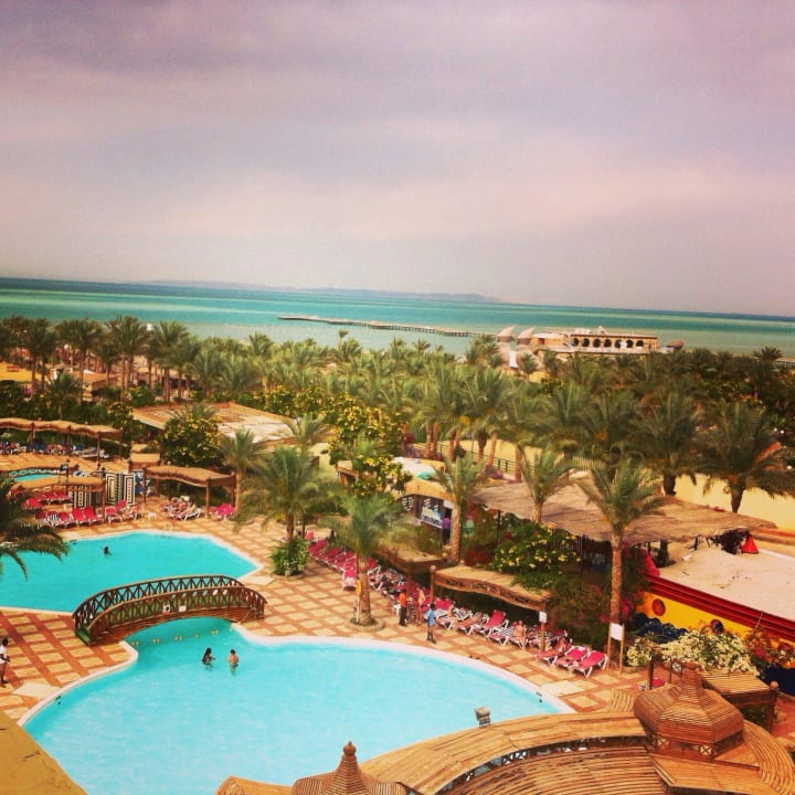 Шикарный вид из окна на море! Сказка! Великолепно! Riviera Aqua Park Resort