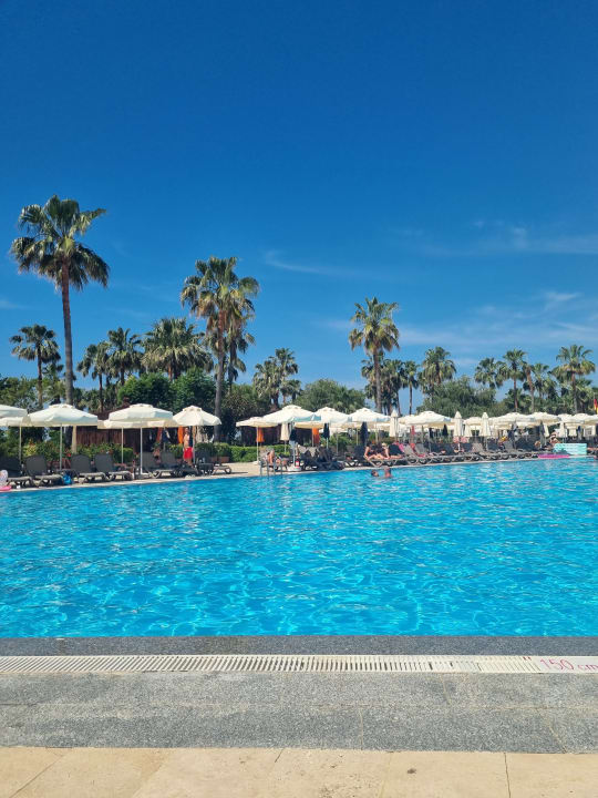 Pool VONRESORT Golden Coast