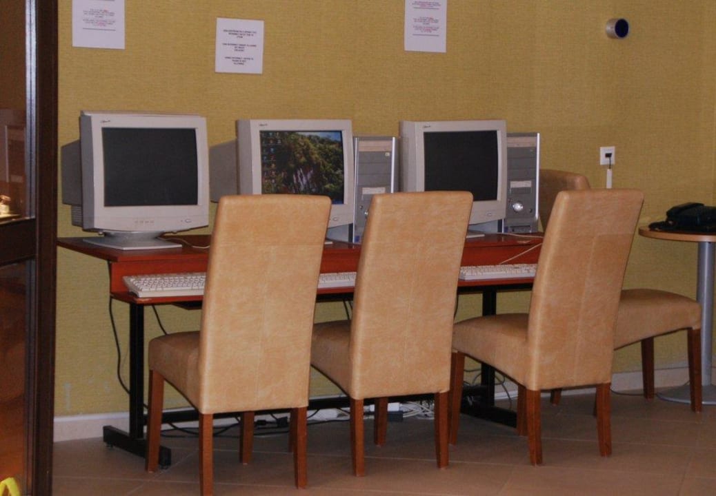 Internetzugang alltoura Club Hotel Poseidon Palace