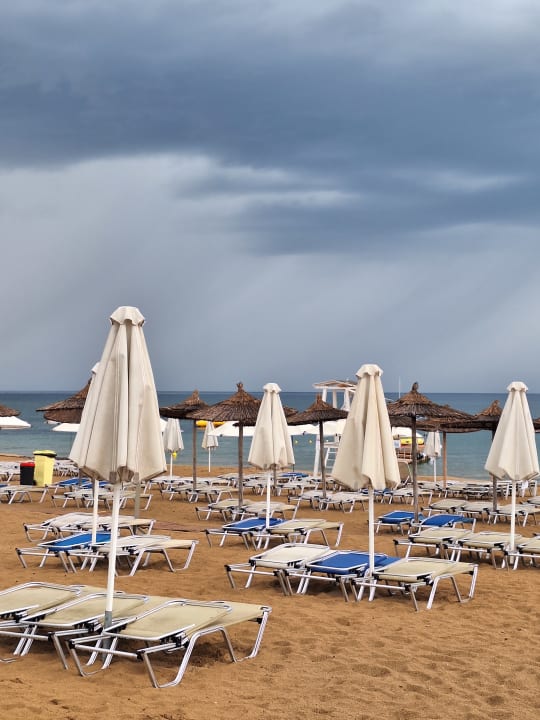 Strand Sandy Beach Resort