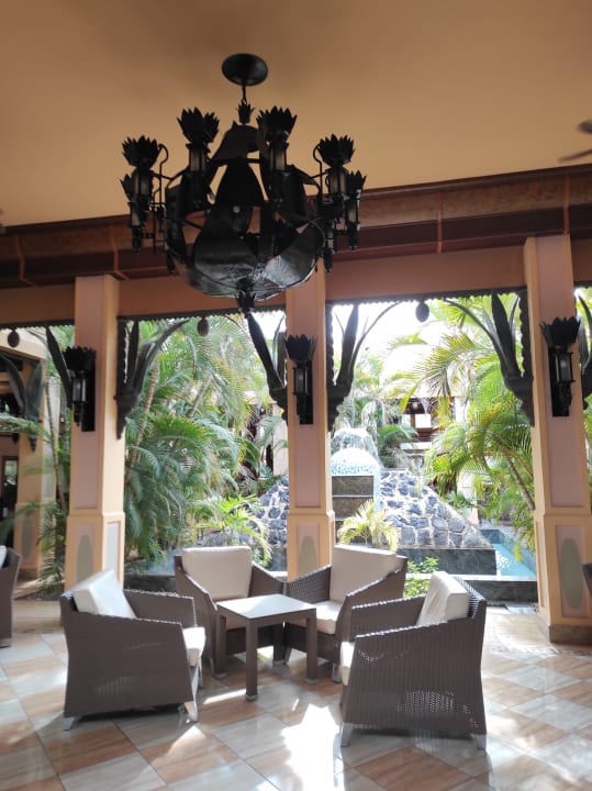 Lobby Hotel Riu Funana