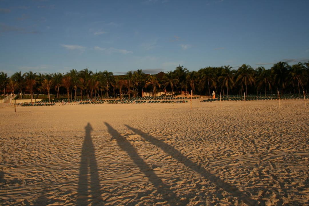 Der verbreiterte Hotelstrand Hotel Riu Tequila