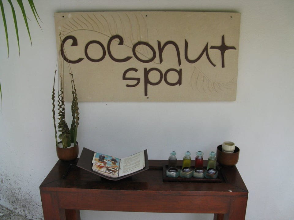 Eingangsbereich des Coconut Spa Angaga Island Resort