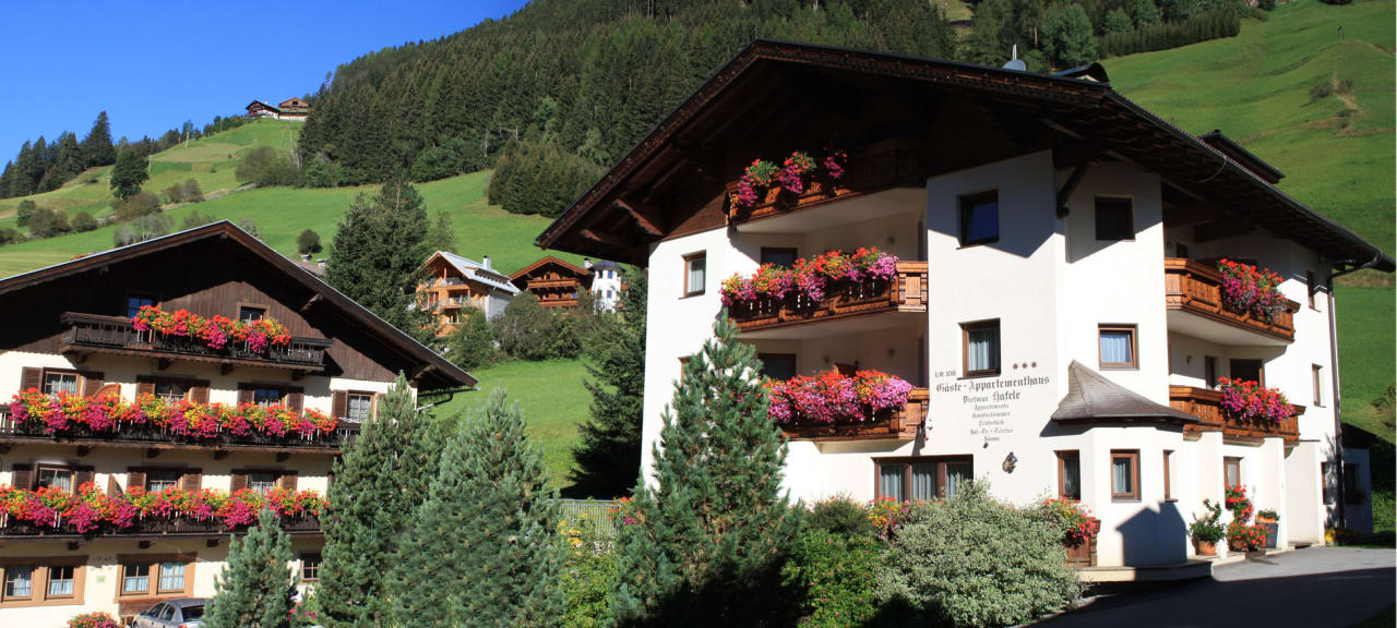Außenansicht Gäste-Appartementhaus - Urlaubsresort Hafele