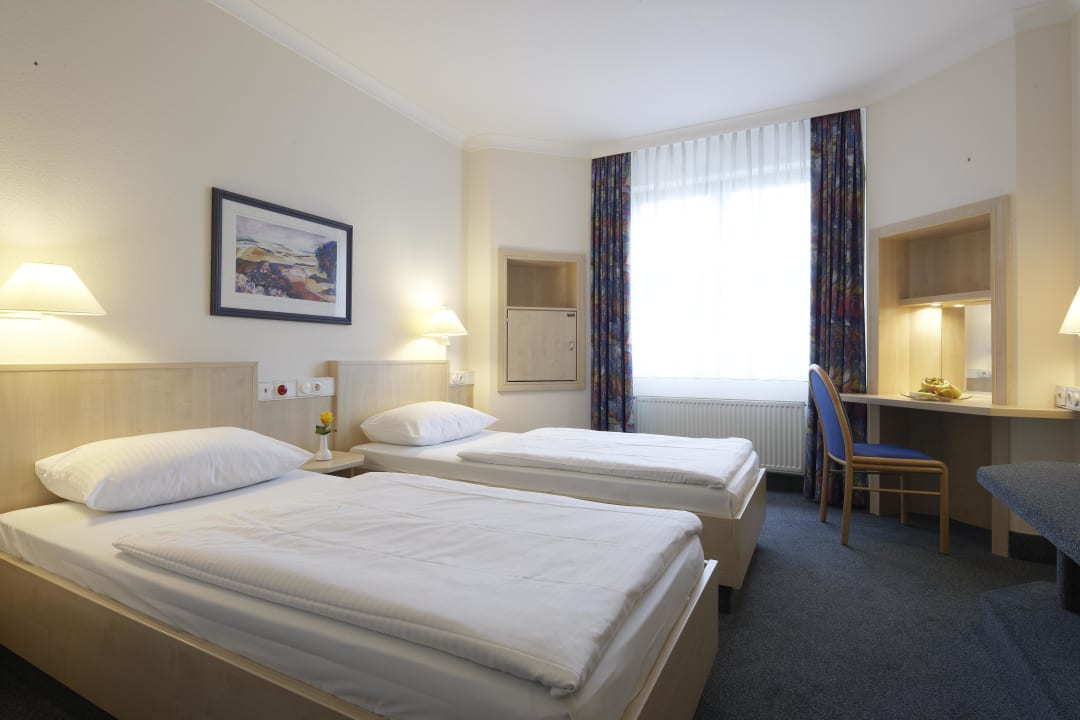 Twin Zimmer IntercityHotel Magdeburg