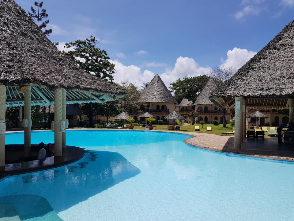 Pool Neptune Paradise Beach Resort & Spa