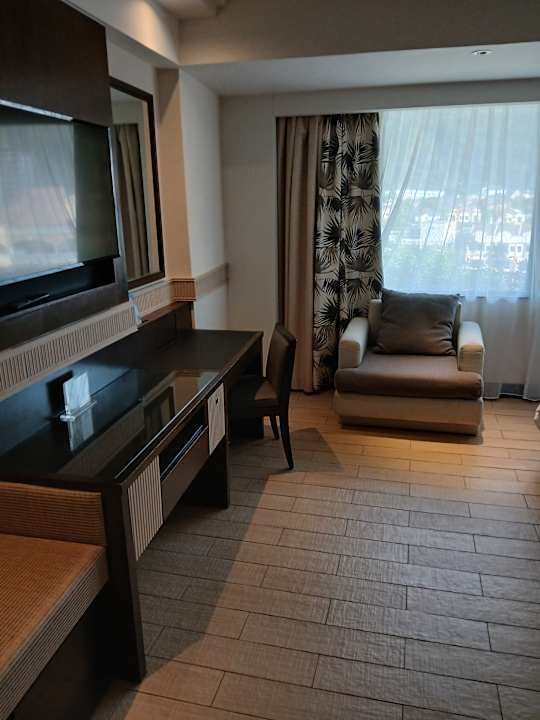 Zimmer Hotel Shangri-La Golden Sands Resort