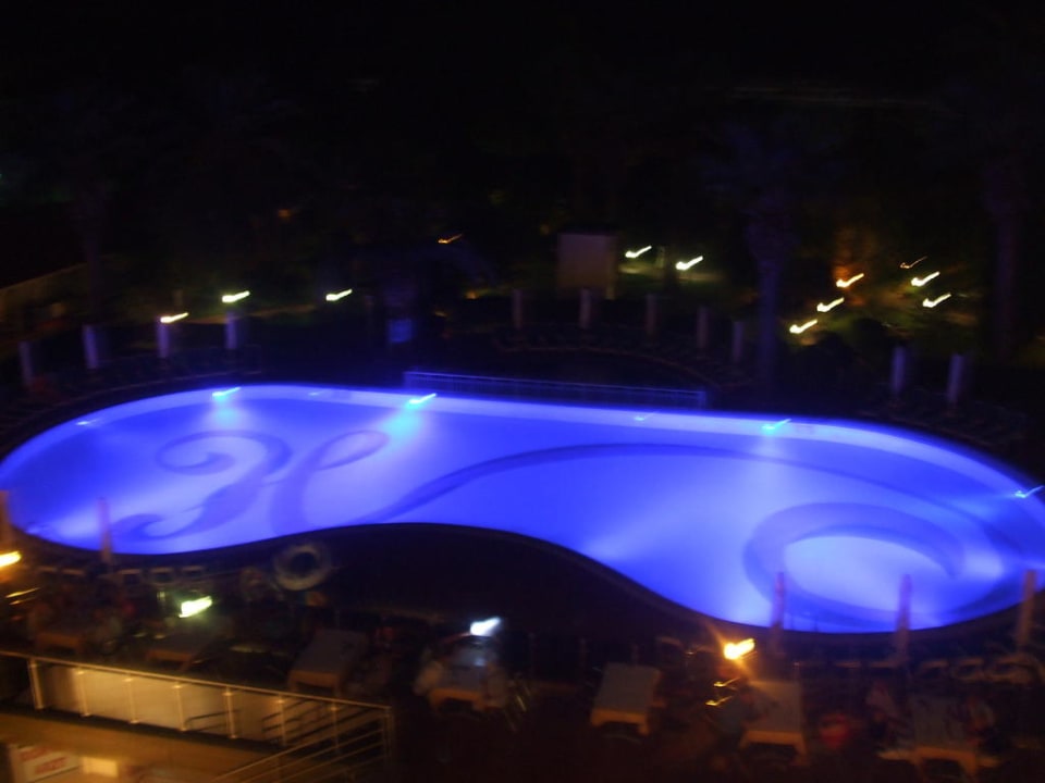 Pool bei Nacht Seher Kumköy Star Resort & Spa