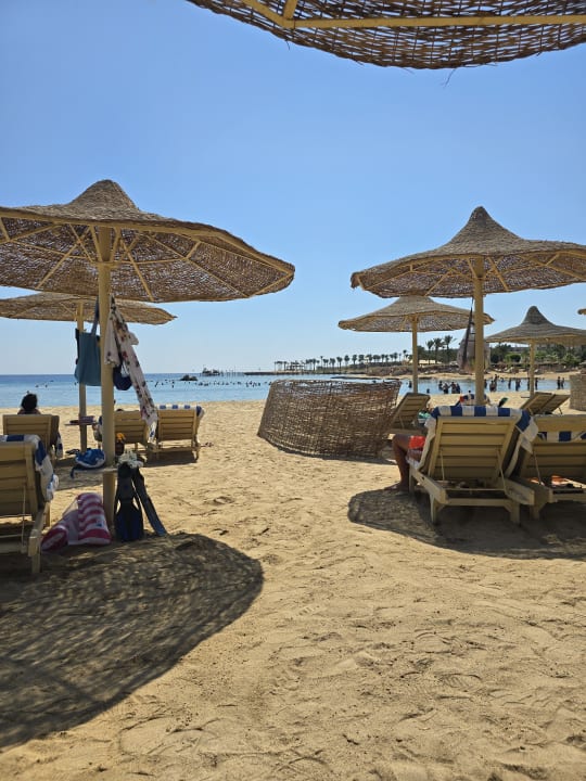 Strand Brayka Bay Resort