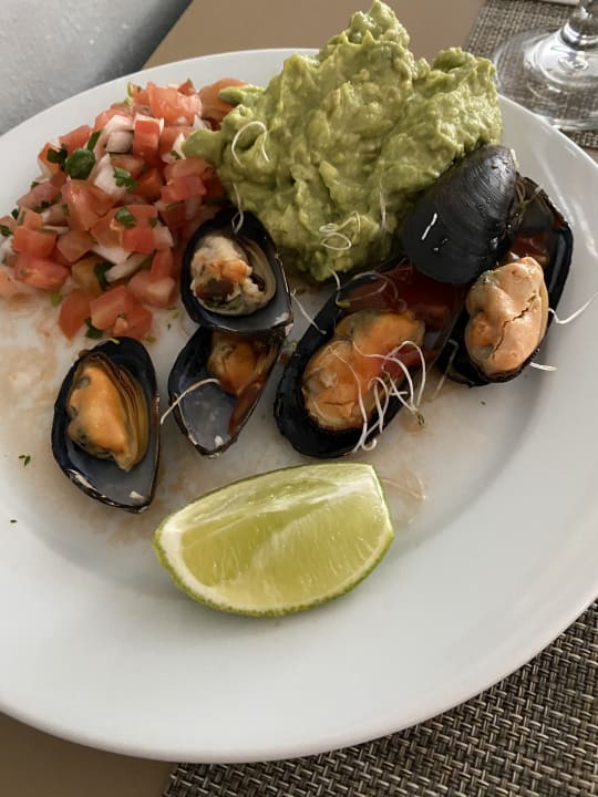 Gastro Hotel Riu Lupita