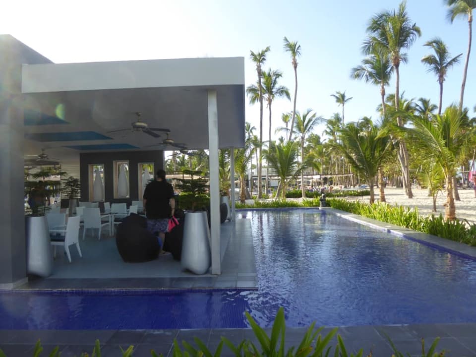 Pool bar Hotel Riu Palace Macao - Adults only