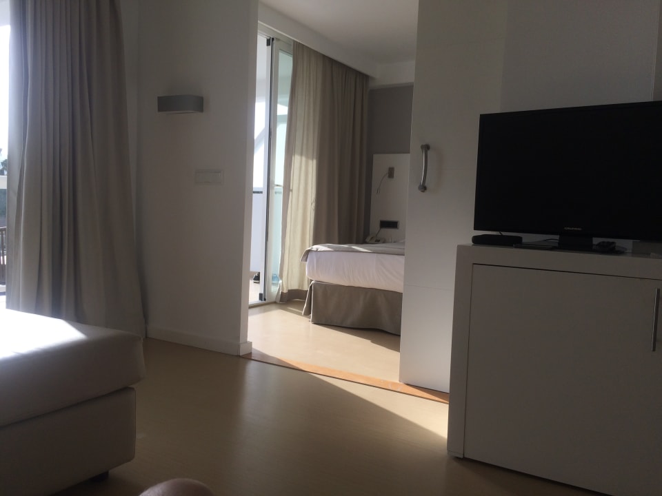 Zimmer Las Gaviotas Suites Hotel