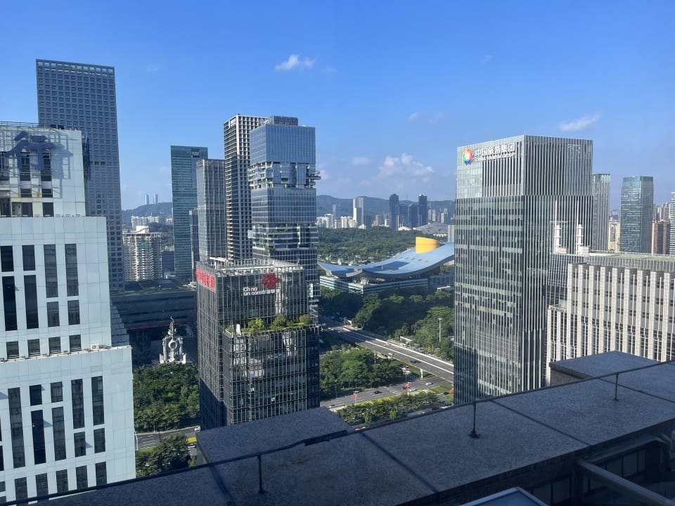 Ausblick Crowne Plaza - Shenzhen Futian, an IHG Hotel