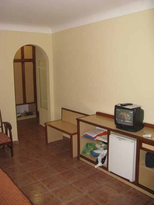 Pokój i przedsionek Hotel Arabella World