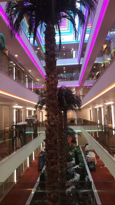 Sonstiges Azura Deluxe Resort & Spa Hotel