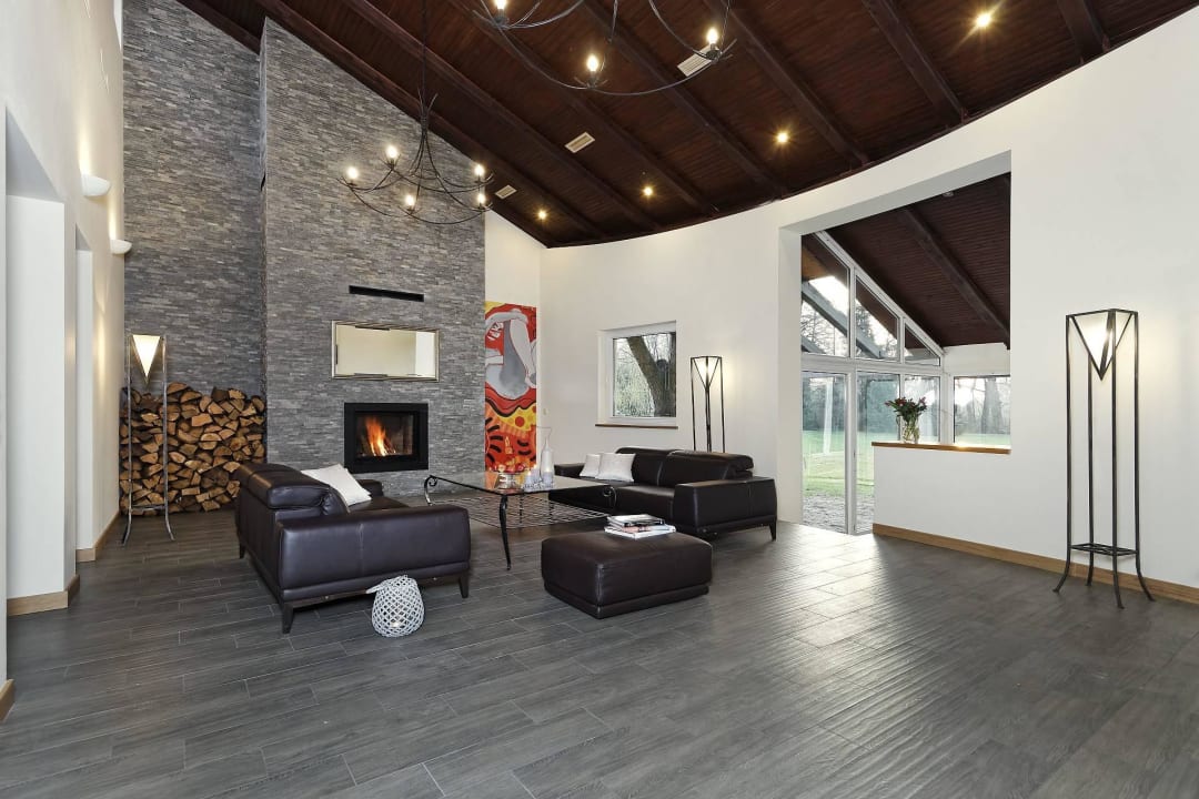 Sala kominkowa 4 Żywioły Falenty Ośrodek Konferencyjno-Szkoleniowy