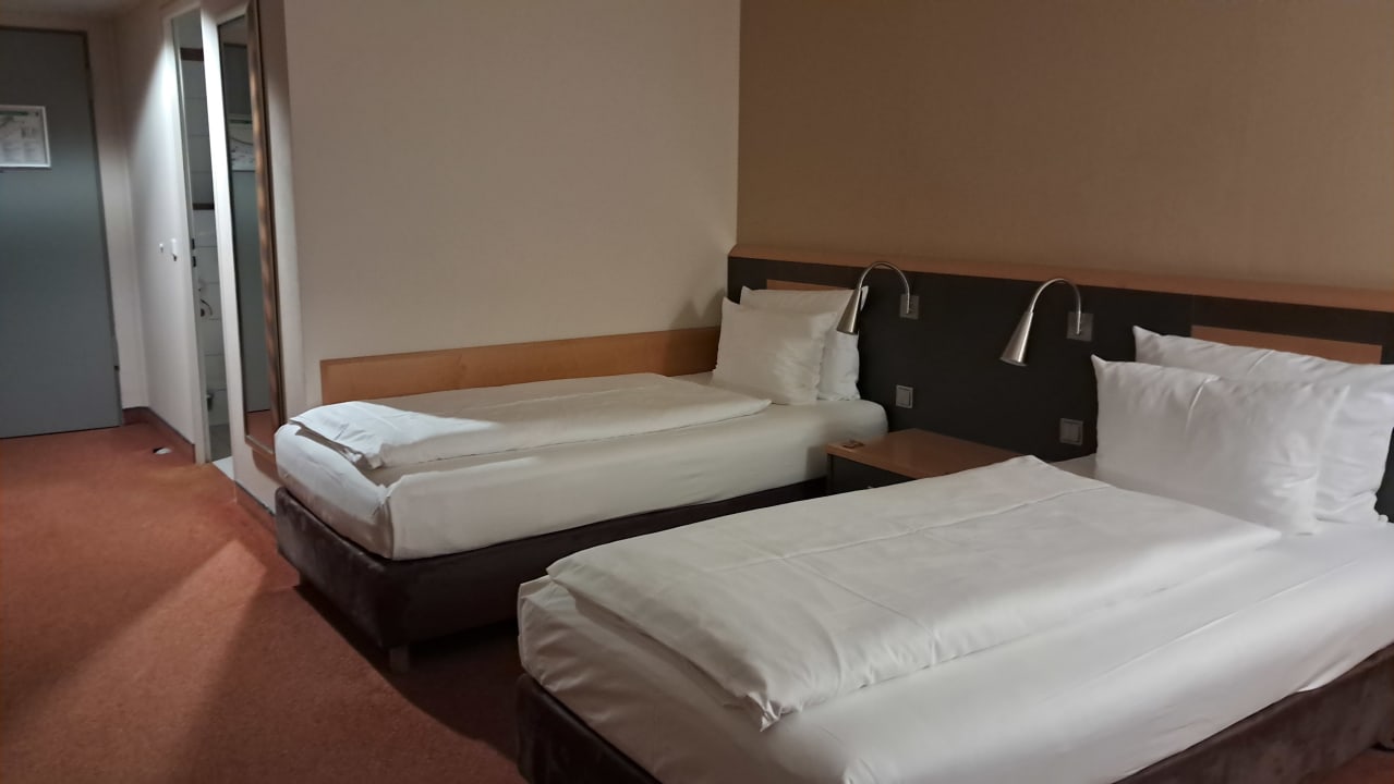 Zimmer Lindner Hotel Leverkusen BayArena, part of JdV by Hyatt