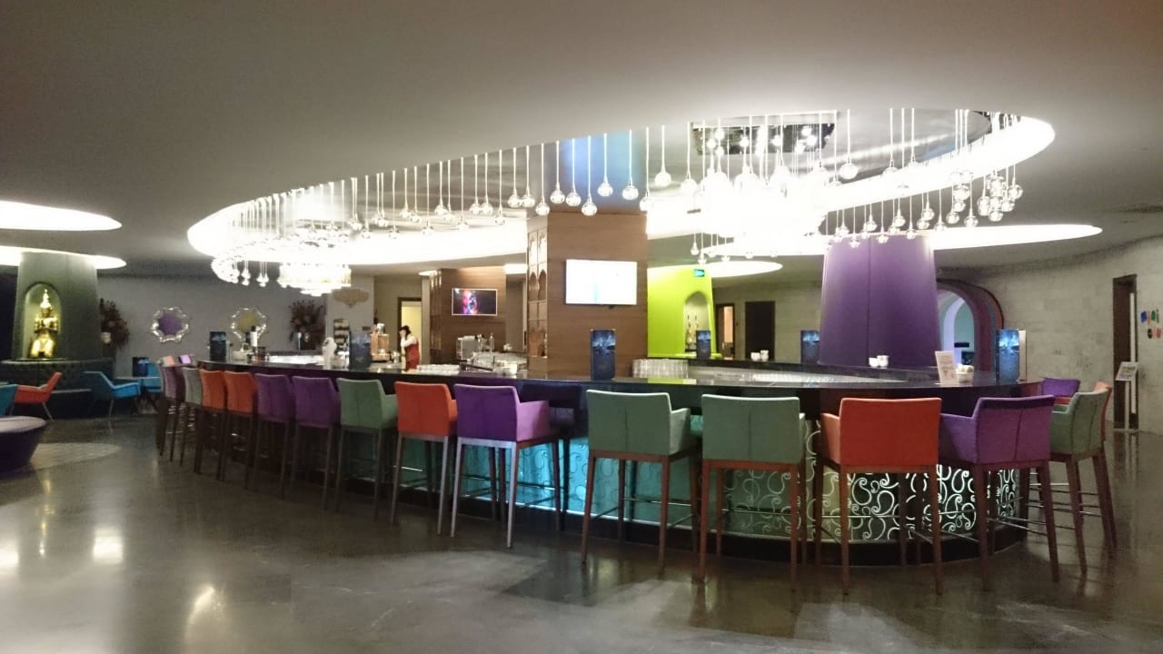 Bar Royal Taj Mahal Hotel