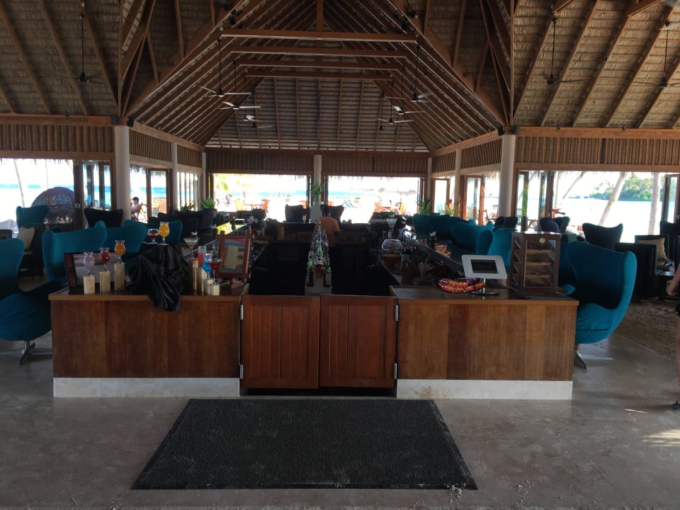 Thundi Bar Veligandu Maldives Resort Island