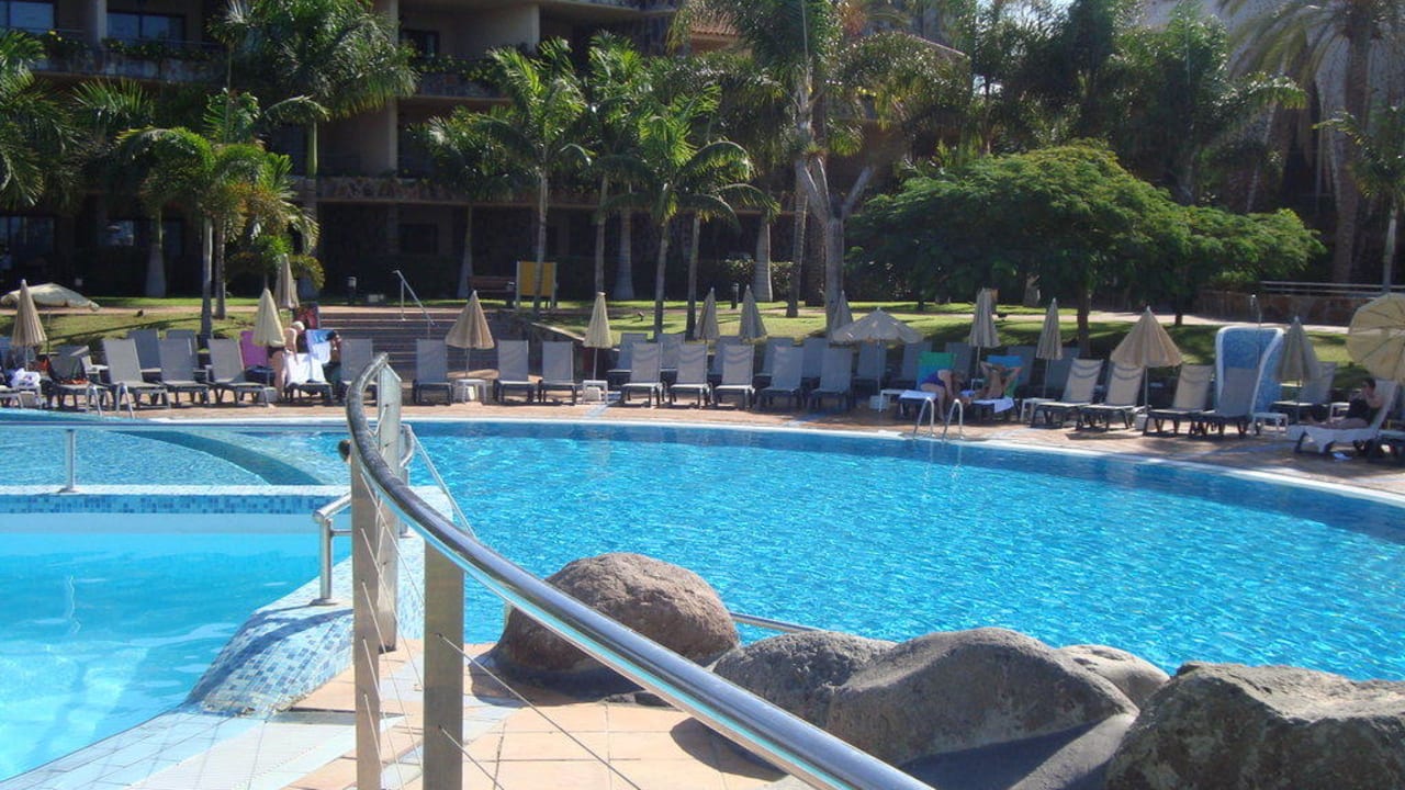Pool H10 Playa Meloneras Horizons Collection