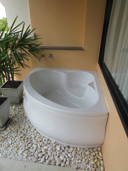 Unsere Familien-Suite (Balkon mit Whirlpool) Avani Ao Nang Cliff Krabi Resort