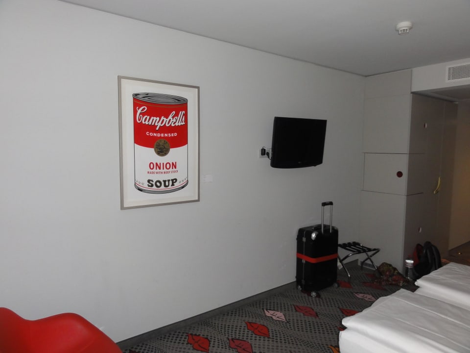 Viel Platz, moderne Einrichtung! Park Plaza Berlin