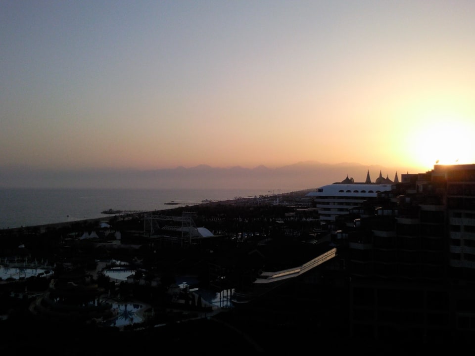 Sonnenuntergang Sherwood Exclusive Lara