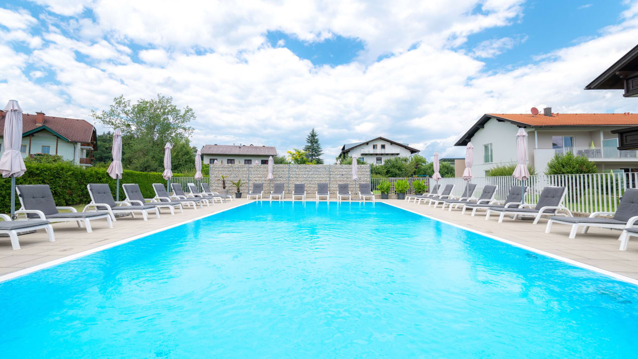 Pool Ferienwohnungen Scheiber