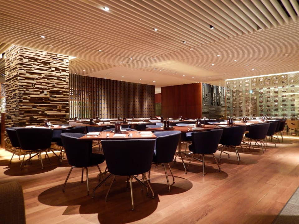 "StraitsKitchen" Grand Hyatt Singapore