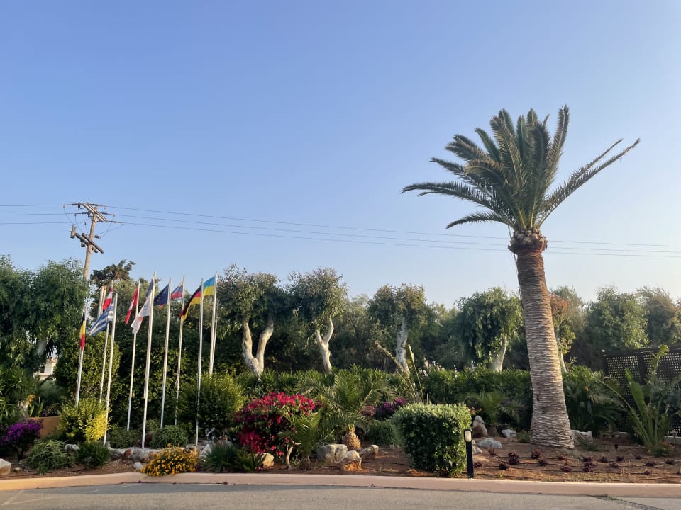 Garten Anissa Beach & Village