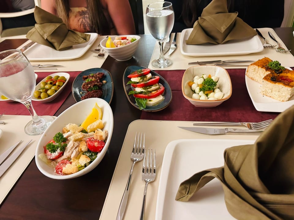 Gastro Well Palace Side