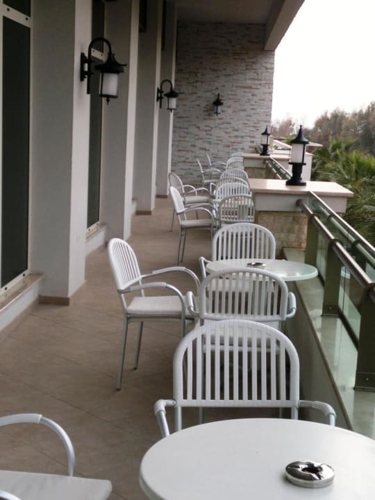 Raucherbereich Sunis Evren Beach Resort Hotel & Spa