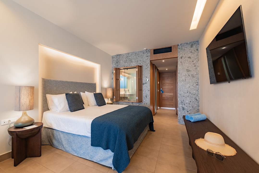 Zimmer Lindos Mare, Seaside Hotel