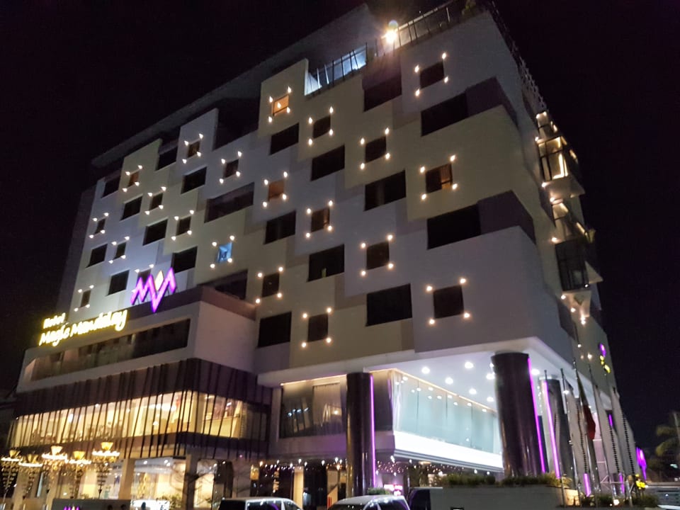 Außenansicht Hotel Magic Mandalay