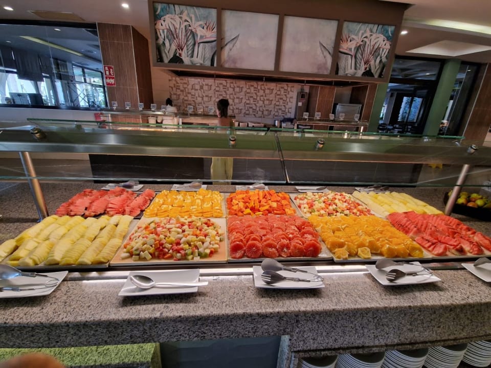 Gastro Hotel Riu Karamboa