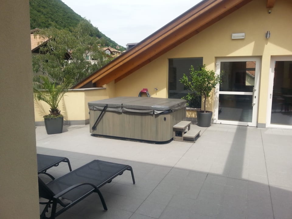 Jacuzzi op het dakterras Gasthof Hotel Terzer