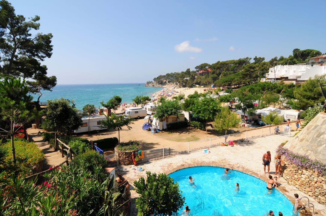 Pool Camping & Bungalows Treumal