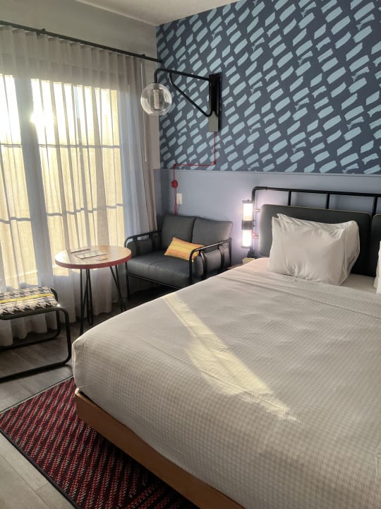 Zimmer Caption By Hyatt Beale Street Memphis