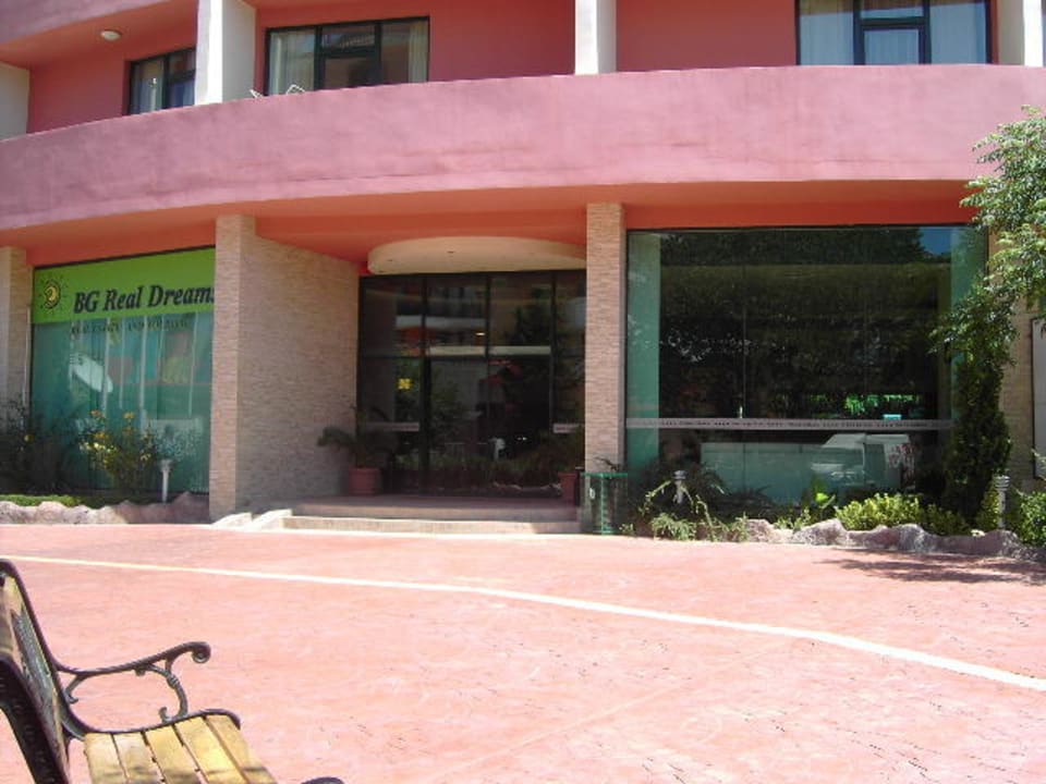 Eingang des Hotels Hotel Mena Palace