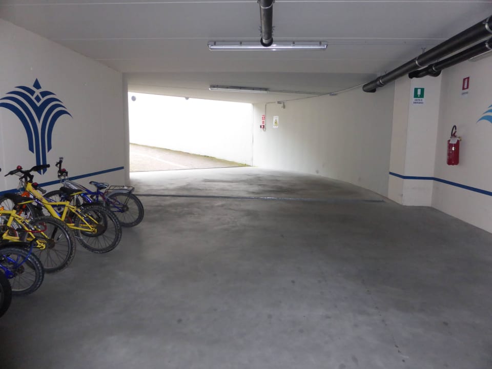 Ausfahrt Tiefgarage Aparthotel Holiday