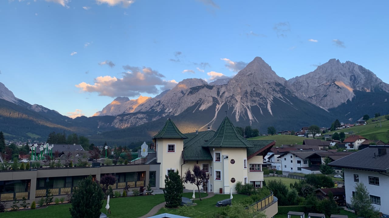 Außenansicht Alpenrose - Familux Resort