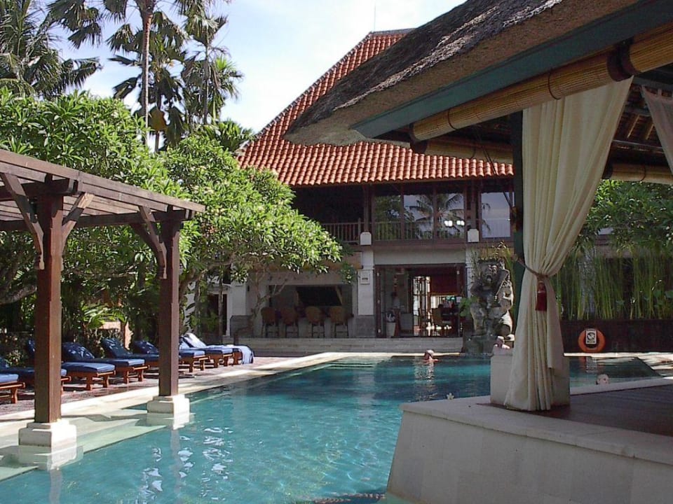 Hotelpool Puri Santrian