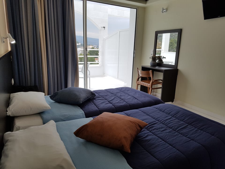 Zimmer Hotel Asteria