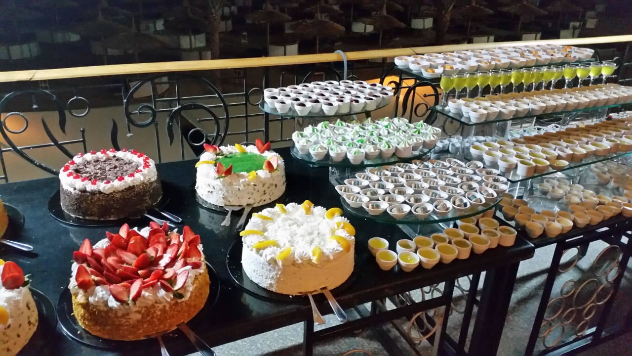 Nachtisch Beach Albatros Resort